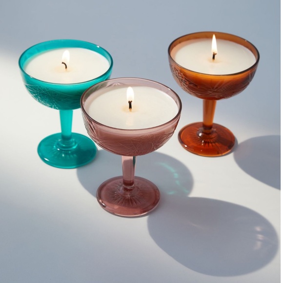 Urban Outfitters Candle - Picture 2 of 4